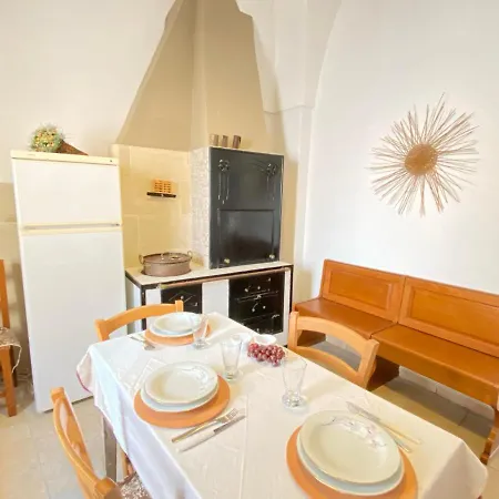Holiday home Centro Storico Casa Mare E Poesia