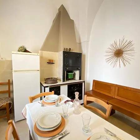 Holiday home Centro Storico Casa Mare E Poesia